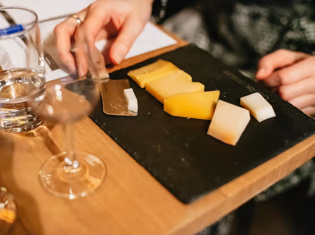 Amsterdam Walking Tour with Cheese Tasting